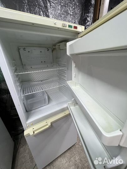 Холодильник атлант бу 175/60/60