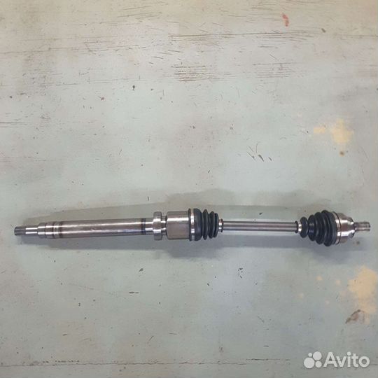 Привод правый Ford Focus 2 1.8 МКПП