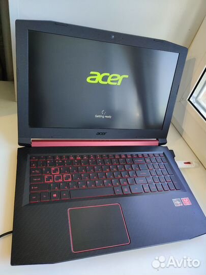 Игровой Nitro 5 Rayzen 5 2500 Vega 8 Rx 560 4gb