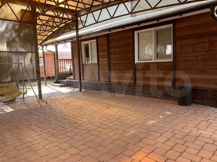 Дом 77,7 м² на участке 4,4 сот.