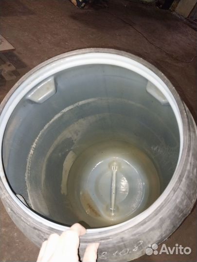 Бочки пластик 250л
