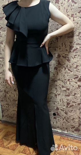 Вечернее платье