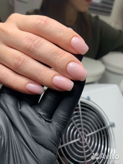 Модель для контента в салон красоты