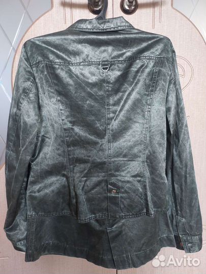 Костюм женский