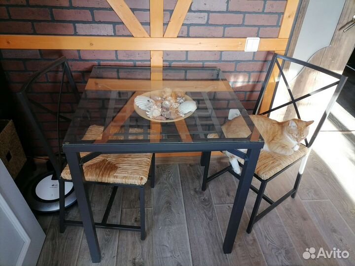 Стол и 2 стула IKEA