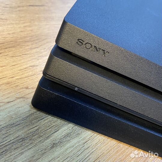 Игровая приставка Sony Playstation 4 Pro