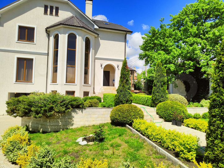 Дом 300 м² на участке 5 га