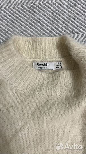 Свитер bershka