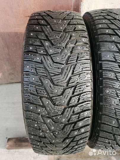 Hankook Winter I'Pike RS2 W429 215/60 R16 99T