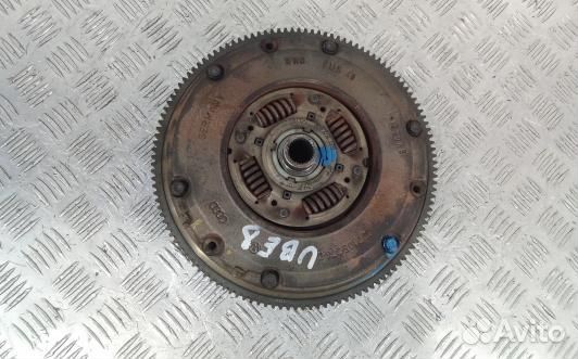 Маховик дизельный volkswagen bora 1 (UBE08A301)