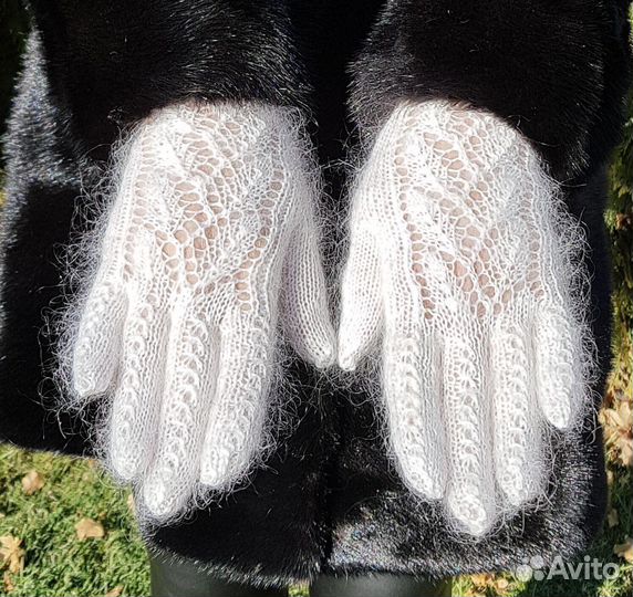 Перчатки белые ажурные вязаные из козьего пуха
