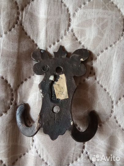 Крючок -вешалка двухрожковый