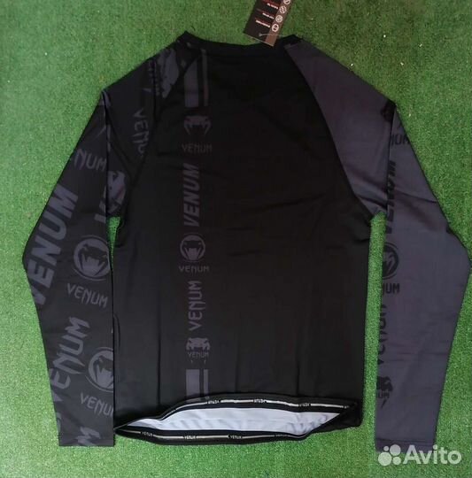 Новый комплект рашгард и лосины