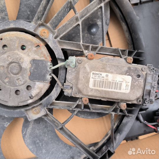 Вентилятор охлаждения радиатора Volvo c30