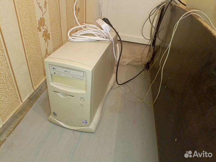 Старый компьютер