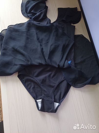 Гимнастический купальник 146рост