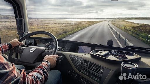 Водитель грузового автомобиля категории Е