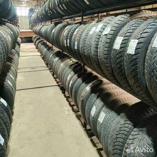 Nokian Tyres Hakkapeliitta R2 SUV 225/65 R17 106R