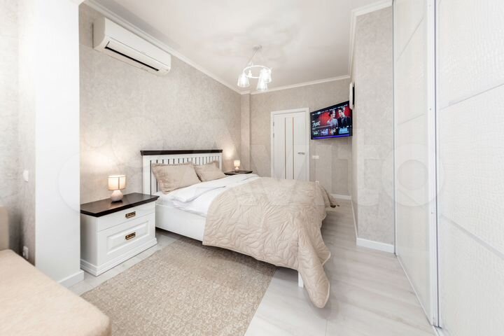 2-к. квартира, 55 м², 10/14 эт.
