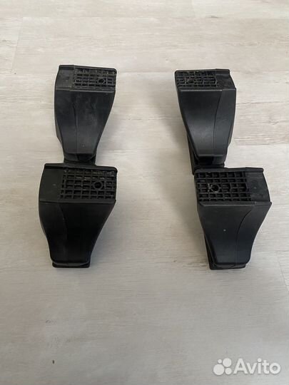 Автобагажник на крышу автомобиля