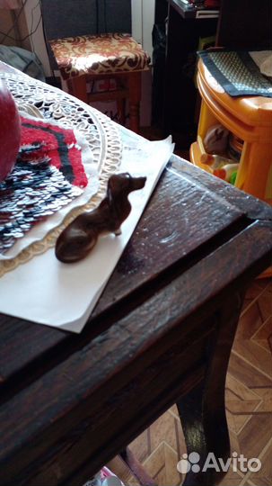 Статуэтка таксы