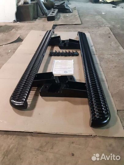 Пороги силовые Land Cruiser 200