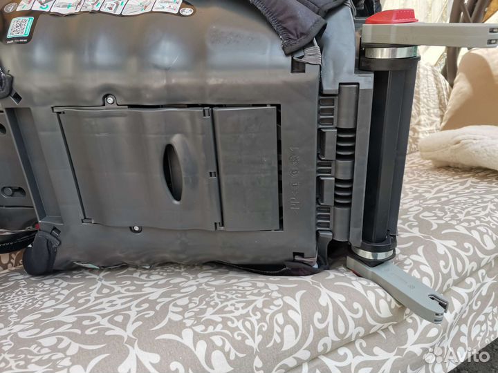 Автомобильное кресло britax romer kidfix