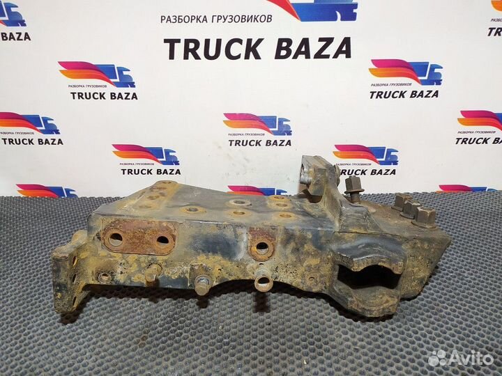 Кронштейн буксировочный правый Volvo FH, Volvo FM