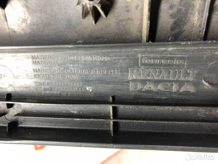 Накладка на торпедо Лада Ларгус