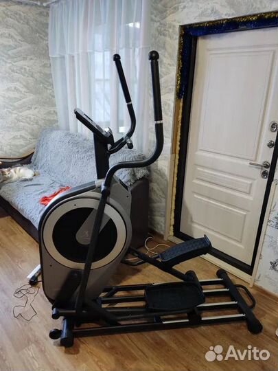 Эллиптический тренажер Clear Fit KeepPower KX 400