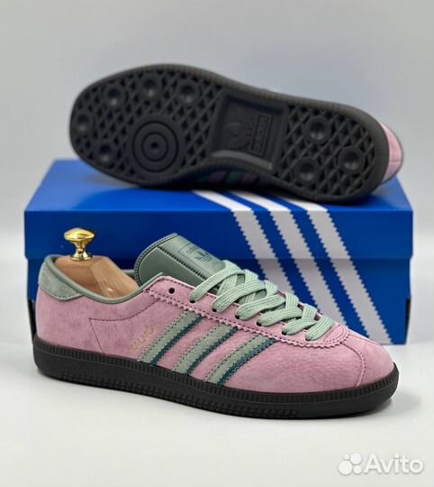 Кроссовки женские Adidas Malmo