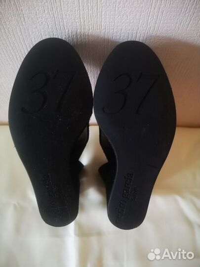 Босоножки женские 37 размер натуральная кожа, б/у