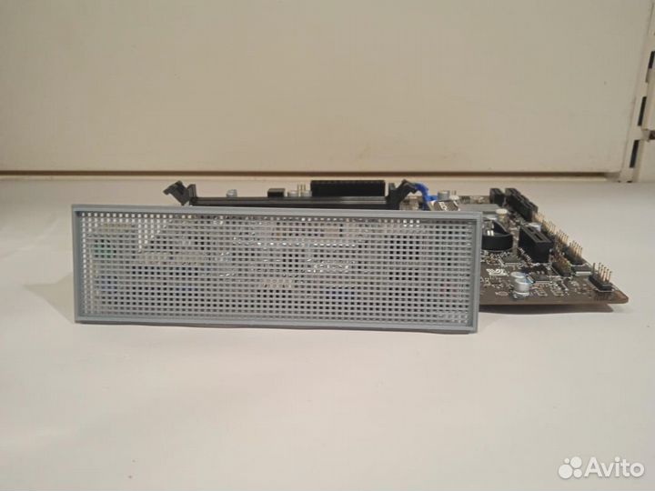 Материнская плата MSI H81M-E33 сокет 1150