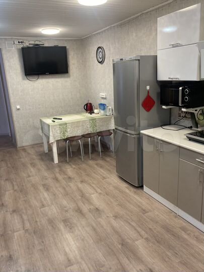 Комната 50 м², 1/2 эт.