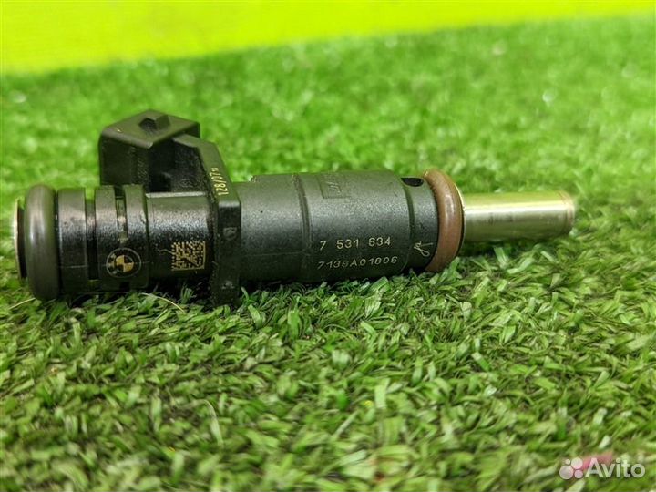 Форсунка топливная Bmw 5-Series E60 N52B25A 2007