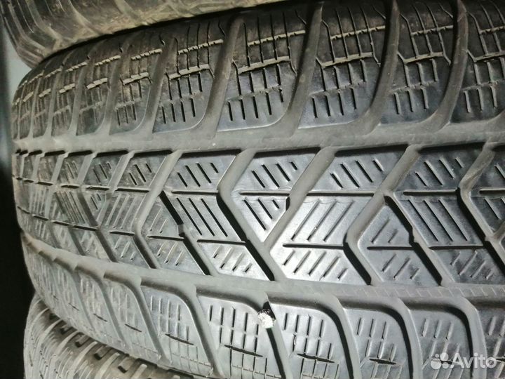 Pirelli Winter Sottozero 3 215/60 R17