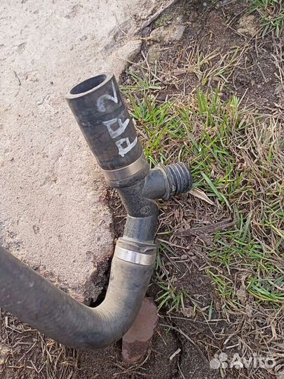 Патрубок Форд Фокус 2