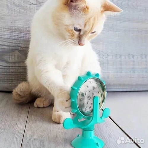 Интерактивная игрушка кормушка для кошек и собак