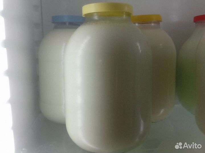 Молоко коровье домашнее