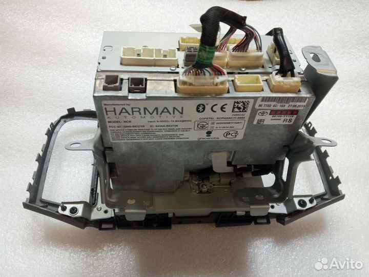 Оригинальная магнитола на тойта венза JBL