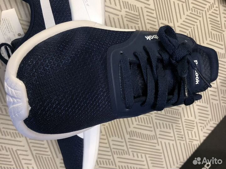 Кроссовки Рибок оригинал размер 38 арт. SN7375