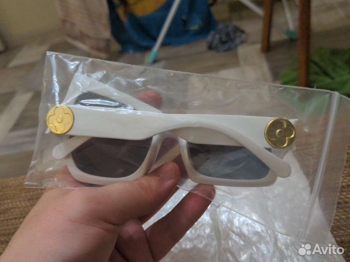 Очки Доктора Дью