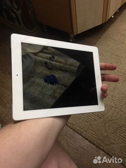 Продам iPad 4