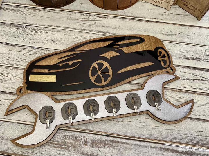 Ключница настенная дерево