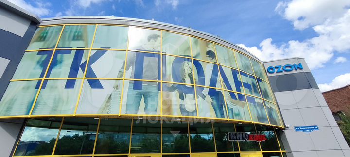 Бутик 80 м² и 140 м², островки 5-15 м²