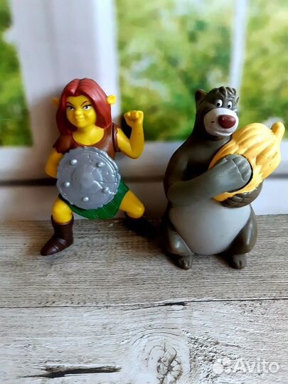 Фигурки из мультфильмов.Для коллекции