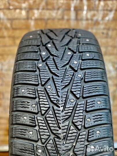 Nokian Tyres Nordman 7 215/50 R17