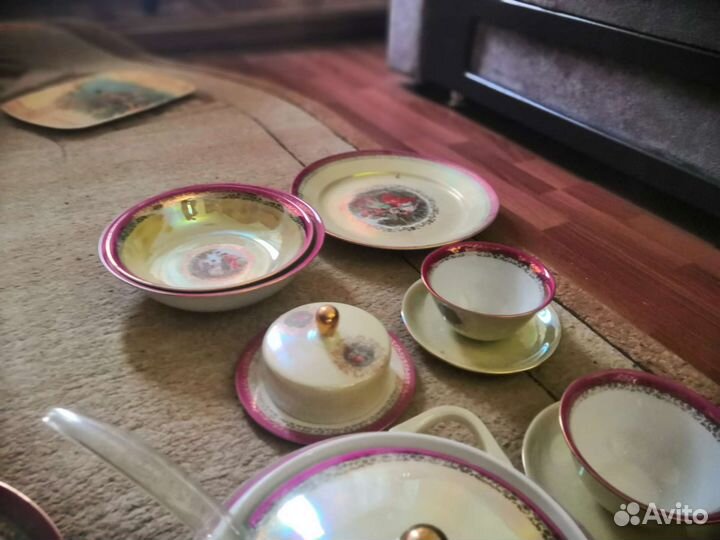 Столовый и чайный сервиз Мадонна. Новый