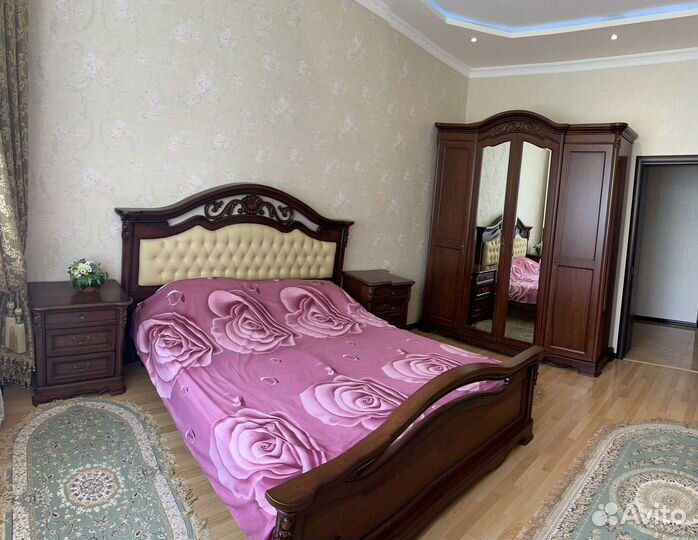 Спальный гарнитур бу