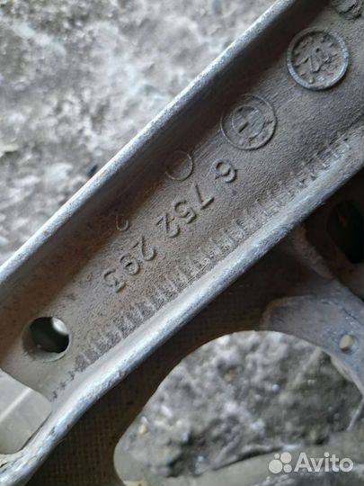 Подрамник передний на BMW E65 Е66